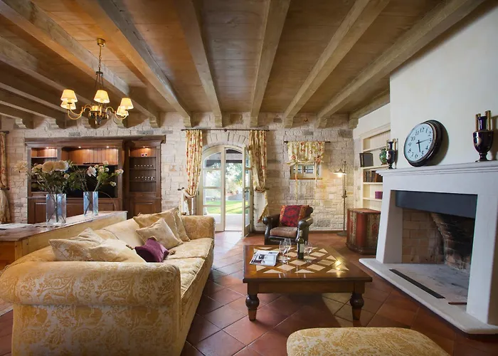 Villa Lou